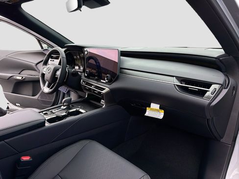 New 2026 Lexus RX 350 Premium Plus AWD/4WD image 4