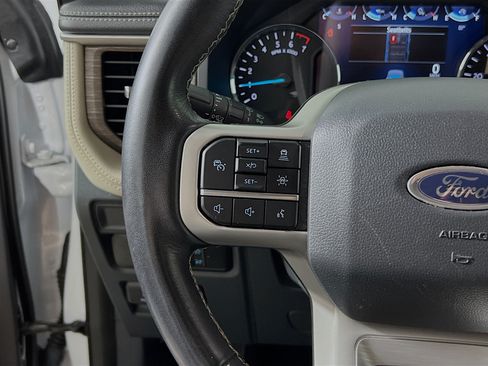 Used 2024 Ford Expedition Max Limited RWD image 19