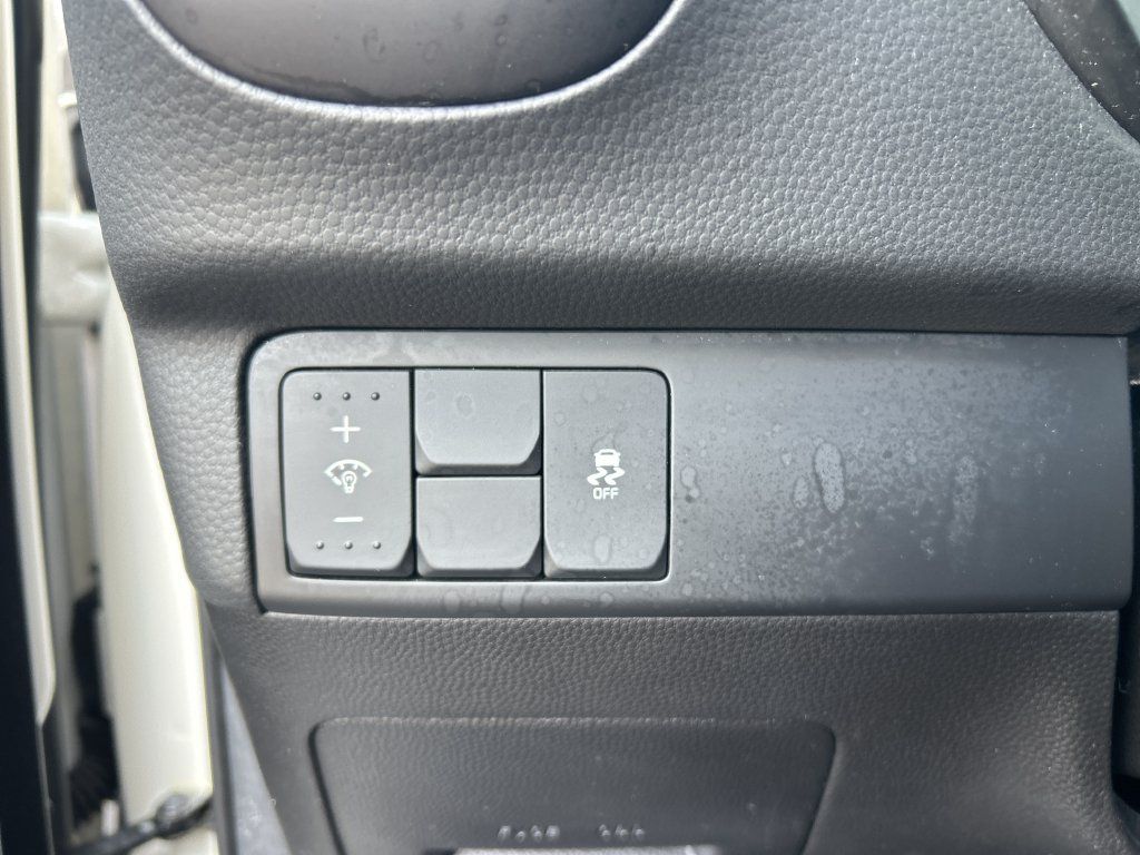 Used 2018 Kia Soul FWD image 21