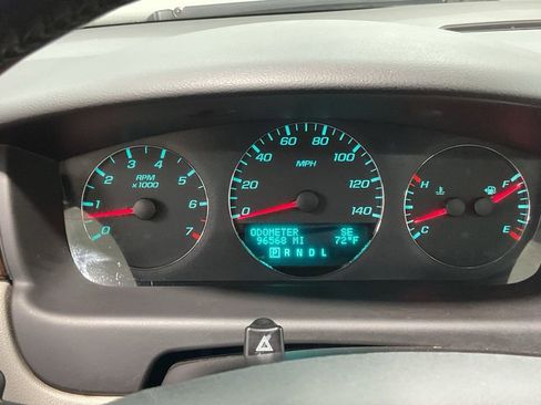 Used 2014 Chevrolet Impala LTZ FWD image 12