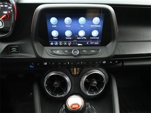 Used 2019 Chevrolet Camaro SS image 23