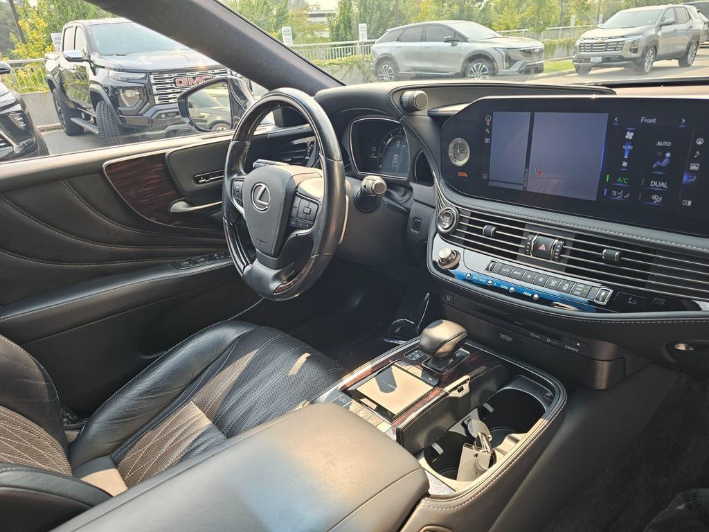 Used 2021 Lexus LS 500 AWD w/ Interior Upgrade Package image 10