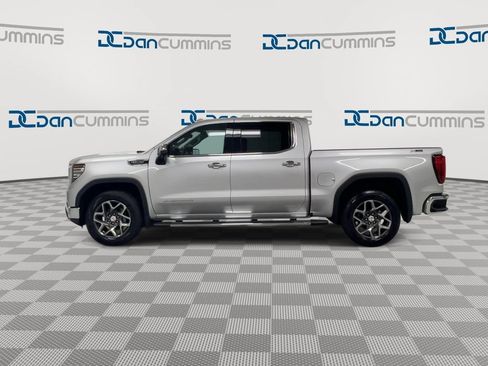 Used 2022 GMC Sierra 1500 SLT AWD/4WD image 5