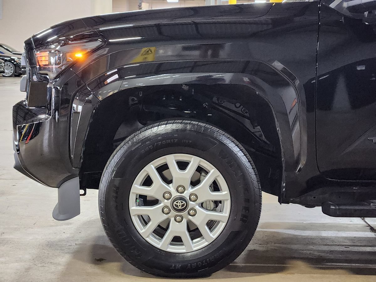 Used 2025 Toyota Tacoma SR5 RWD image 5