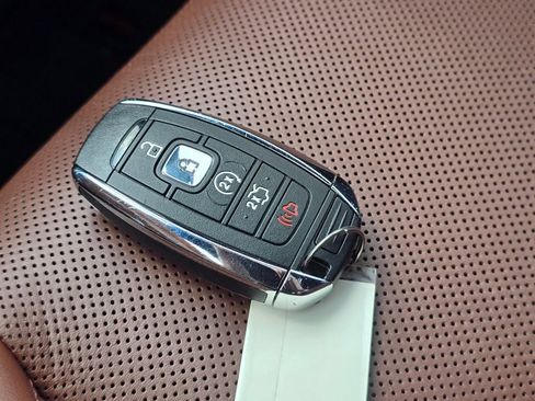 Used 2019 Lincoln Nautilus Reserve w/ Driver Assistance Package AWD/4WD image 34