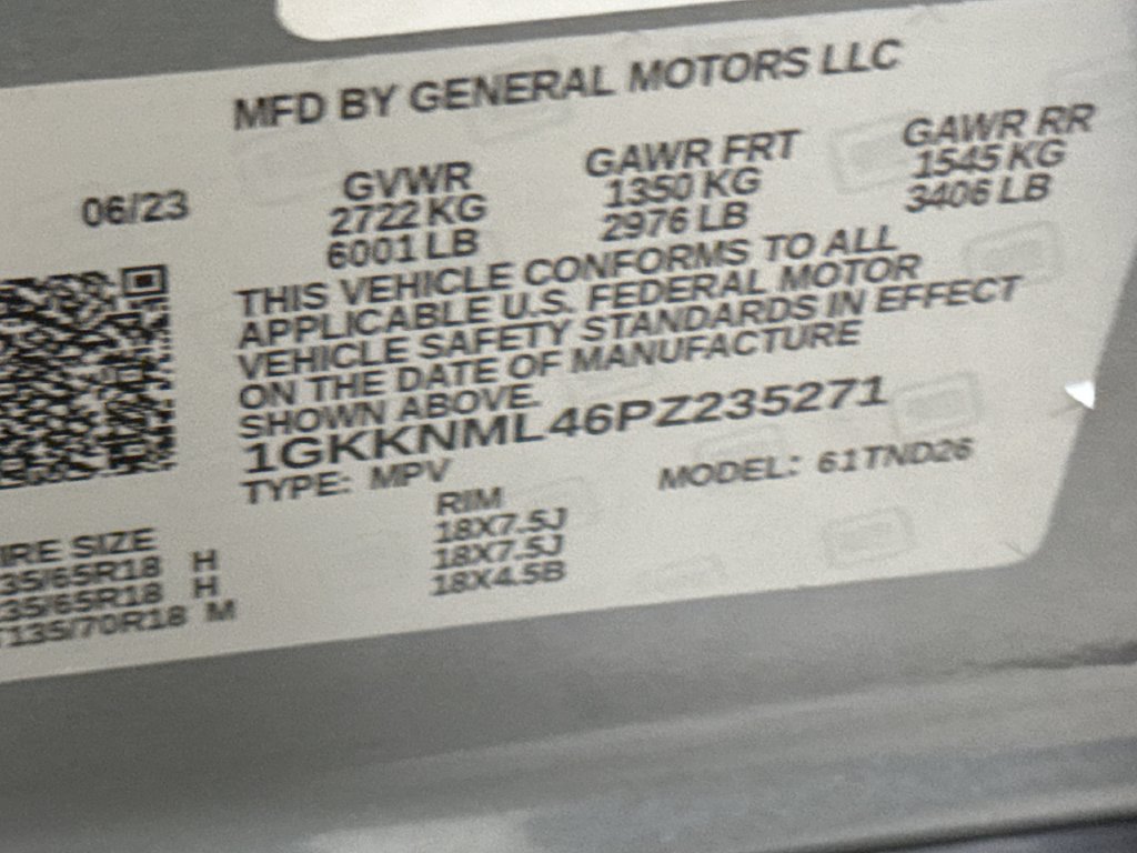 Used 2023 GMC Acadia SLT FWD image 29