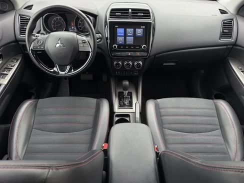 Used 2024 Mitsubishi Outlander Sport SE AWD/4WD image 11