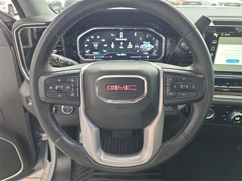 Used 2024 GMC Sierra 1500 Elevation image 26