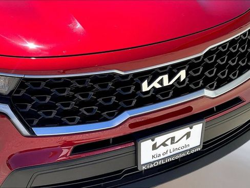 Certified 2022 Kia Sorento LX FWD image 30