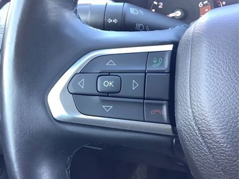 Certified 2022 Jeep Compass Latitude w/ Convenience Group image 28