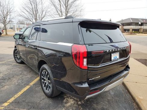 Certified 2025 Ford Expedition Max Platinum image 5