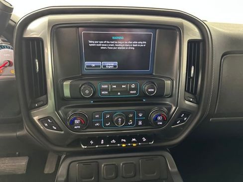 Used 2018 Chevrolet Silverado 1500 LTZ Z71 w/ Centennial Edition image 21