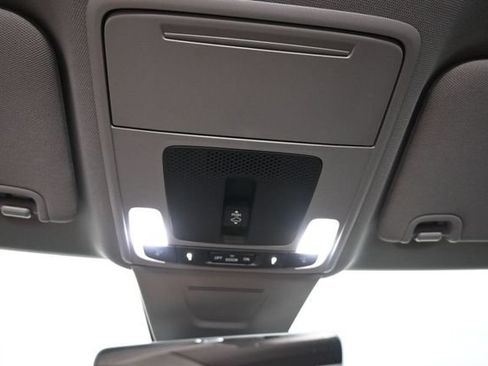 Used 2025 Acura Integra FWD image 35