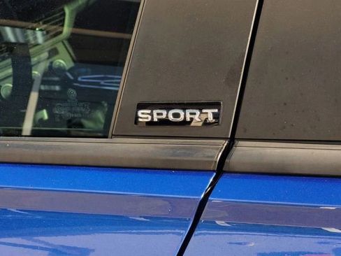 Used 2023 Volkswagen Jetta Sport image 10