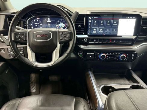 Used 2024 GMC Sierra 2500 SLT w/ SLT Convenience Package image 19