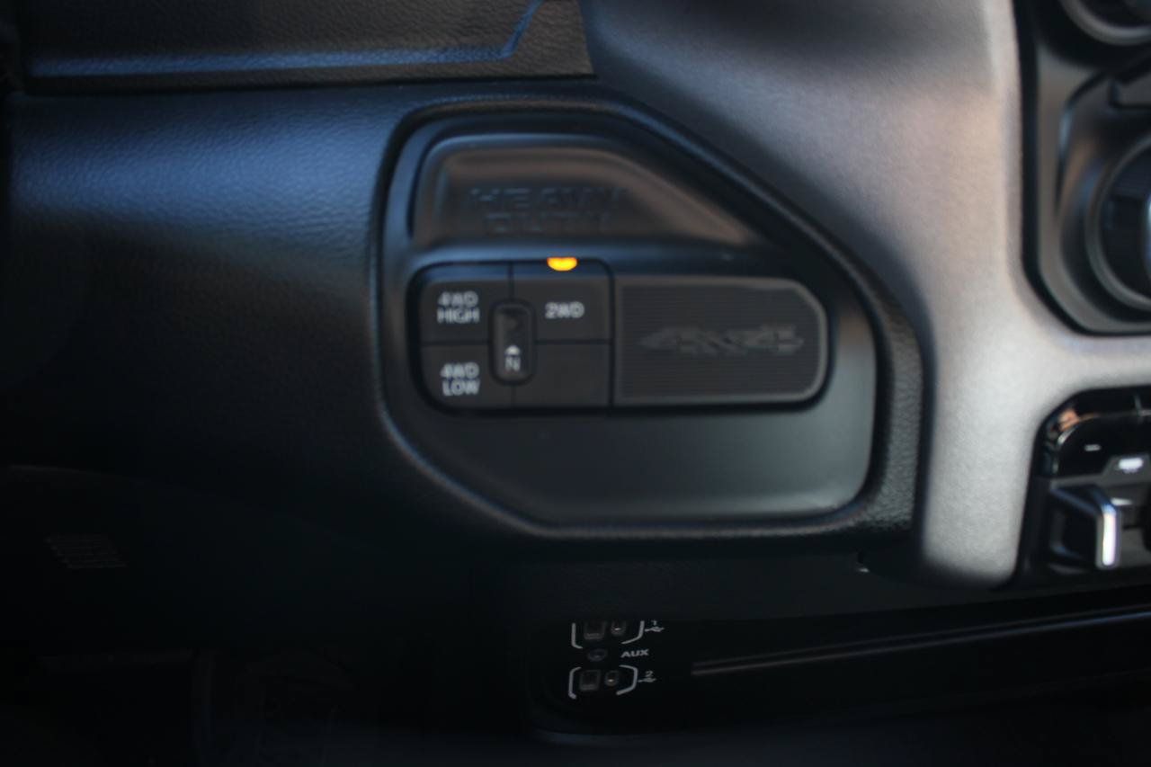 Used 2024 RAM 2500 Big Horn AWD/4WD image 26