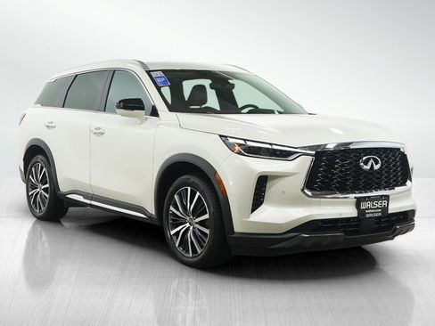 Used 2024 INFINITI QX60 Sensory image 7