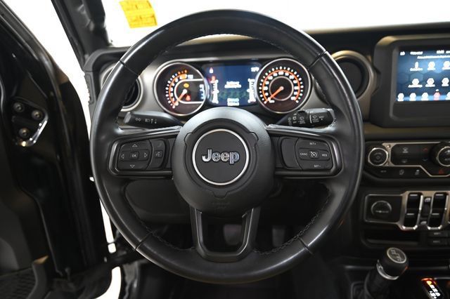 Used 2021 Jeep Wrangler Unlimited Sport AWD/4WD image 4