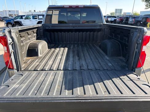 Used 2021 Chevrolet Silverado 1500 LTZ w/ Technology Package AWD/4WD image 37