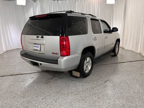Used 2010 GMC Yukon SLT w/ SLT-2 Equipment Package AWD/4WD image 26