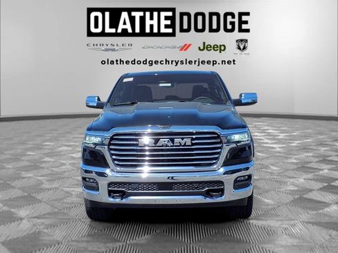 New 2026 RAM 1500 Laramie AWD/4WD image 29