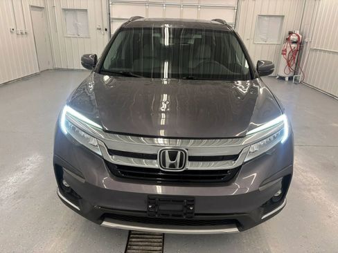Used 2021 Honda Pilot Touring image 12