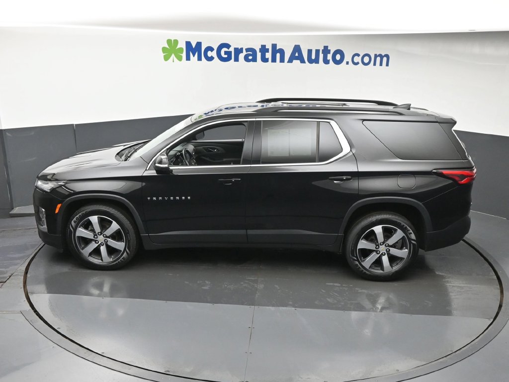Used 2023 Chevrolet Traverse LT w/ LT Premium Package AWD/4WD image 25