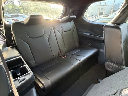 Used 2024 Lexus TX 500h AWD w/ Technology Package image 46