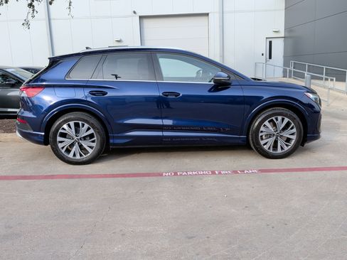 Certified 2023 Audi Q4 e-tron Premium Plus image 11