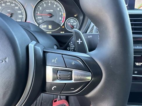 Used 2019 BMW M4 Convertible w/ Competition Package image 22