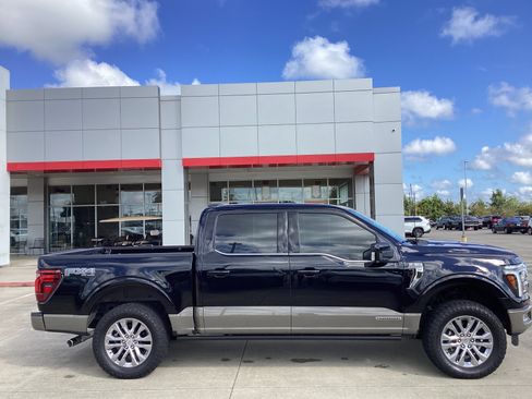 Used 2025 Ford F150 King Ranch w/ FX4 Off-Road Package AWD/4WD image 8