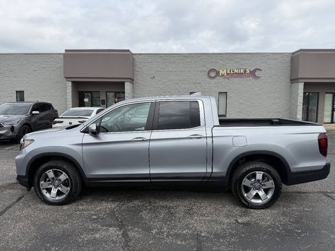 Used 2025 Honda Ridgeline RTL image 8