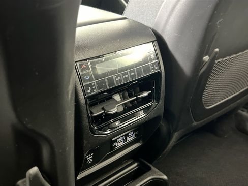 Used 2021 Jeep Grand Cherokee L Limited AWD/4WD image 24