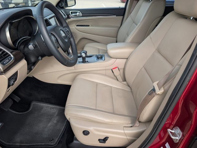 Used 2014 Jeep Grand Cherokee Limited w/ Luxury Group II AWD/4WD image 8
