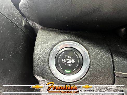Used 2023 Buick Envision Preferred AWD/4WD image 17