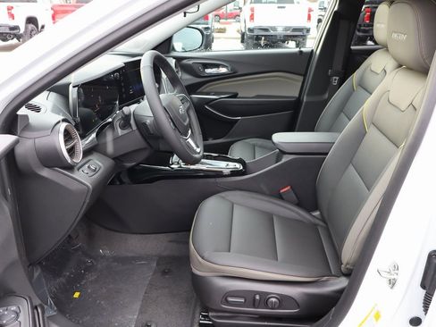 New 2026 Chevrolet Trax ACTIV image 5