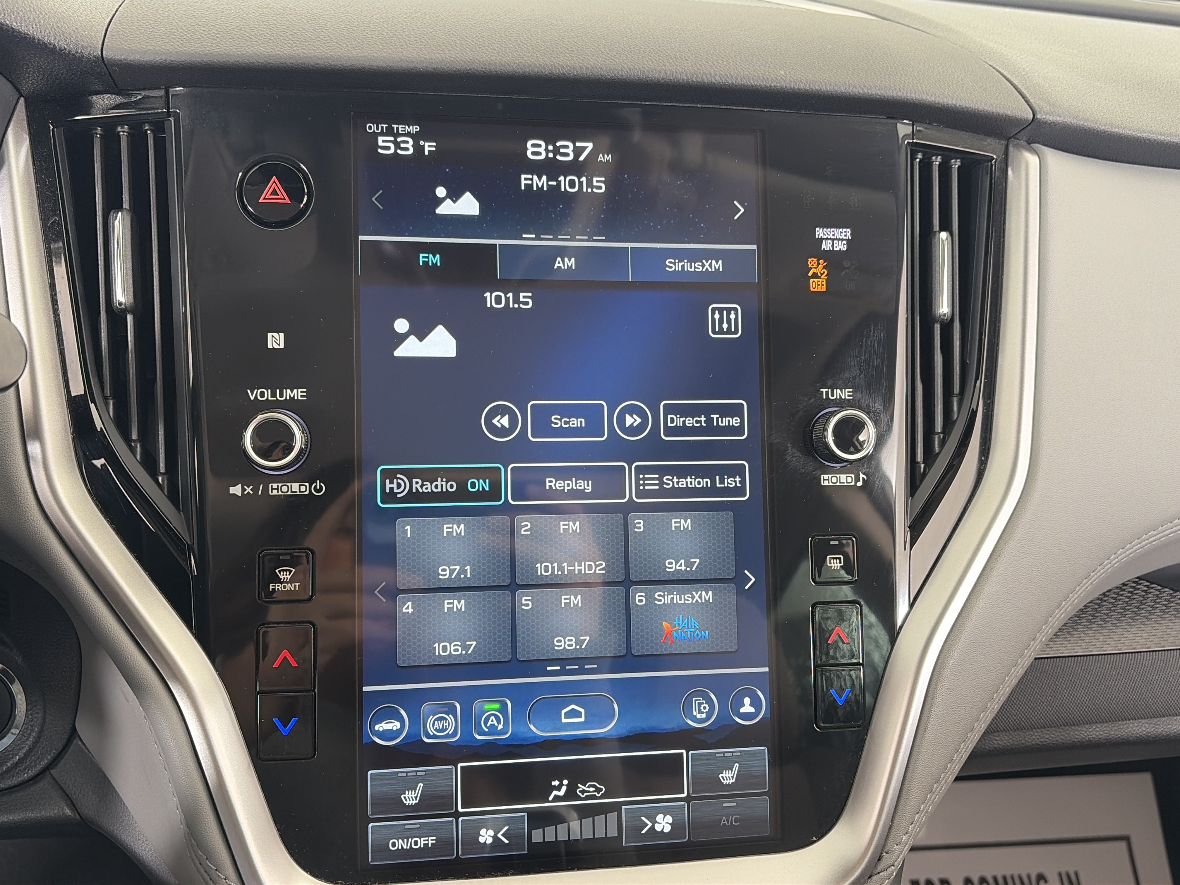 Certified 2025 Subaru Outback Premium AWD/4WD image 19