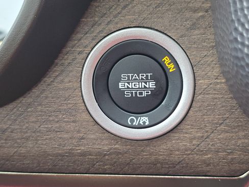 Used 2025 RAM 1500 Limited image 14