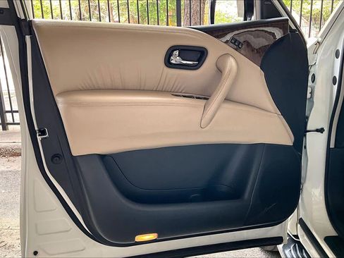 Used 2017 Nissan Armada Platinum w/ Captain Seat Package image 21