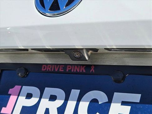 Used 2021 Volkswagen Passat 2.0T R-Line image 9