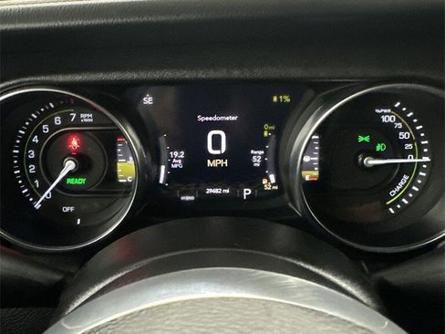 Used 2021 Jeep Wrangler Unlimited Sahara w/ Cold Weather Group image 39