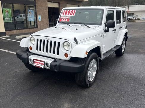 Used 2012 Jeep Wrangler Unlimited Sahara w/ Dual Top Group image 2