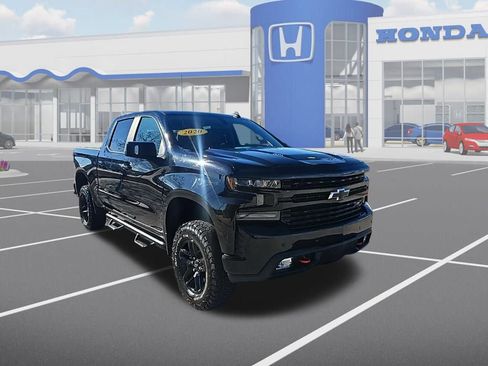Used 2020 Chevrolet Silverado 1500 LT Trail Boss image 1