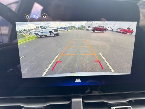 Used 2026 Chevrolet Equinox LT w/ Convenience Package II AWD/4WD image 24