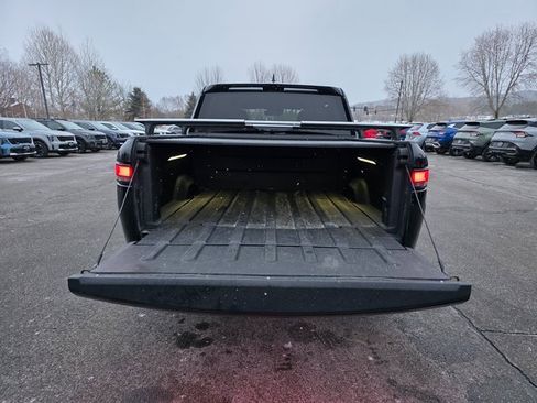 Used 2022 Rivian R1T Adventure image 10