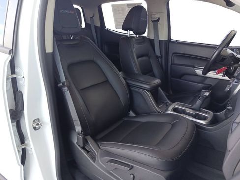 Used 2022 Chevrolet Colorado ZR2 AWD/4WD image 28