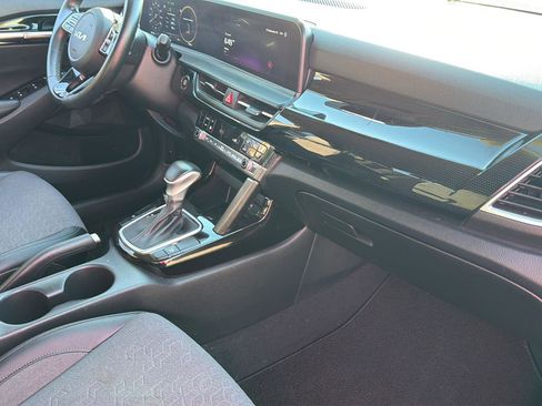 Used 2024 Kia Seltos S FWD image 6