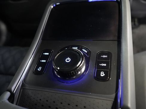 Used 2026 Genesis G90 3.5T Prestige AWD/4WD image 24