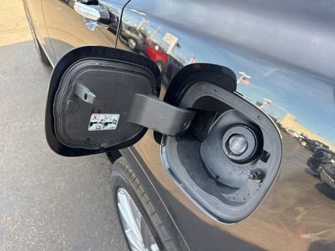 Certified 2023 Cadillac XT5 Premium Luxury image 19