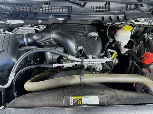 Used 2017 RAM 1500 Laramie w/ Convenience Group image 32